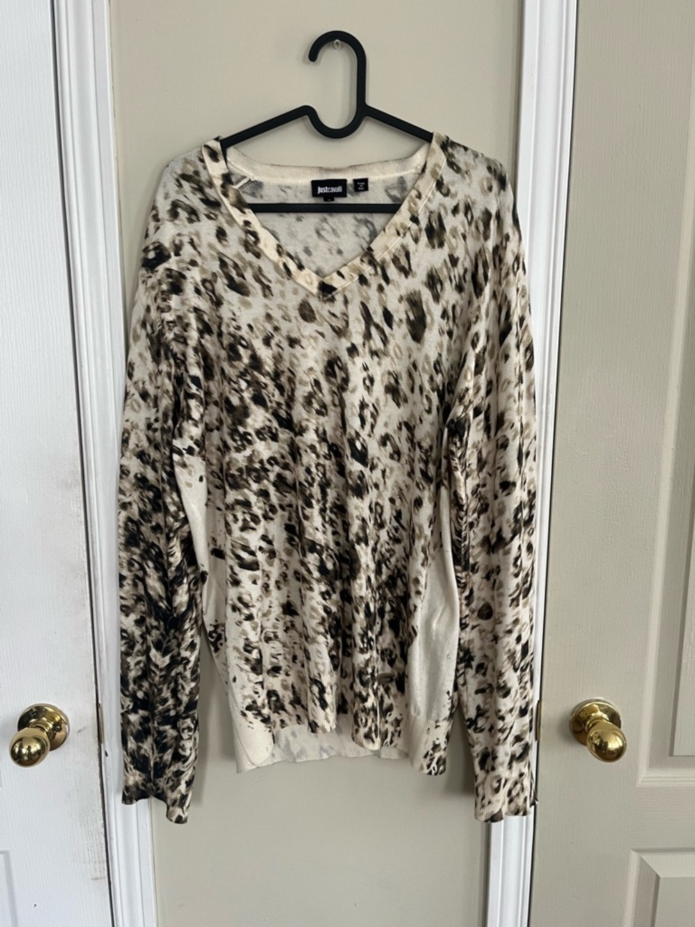 Just Cavalli Cream Leopard Print V-Neck Pullover